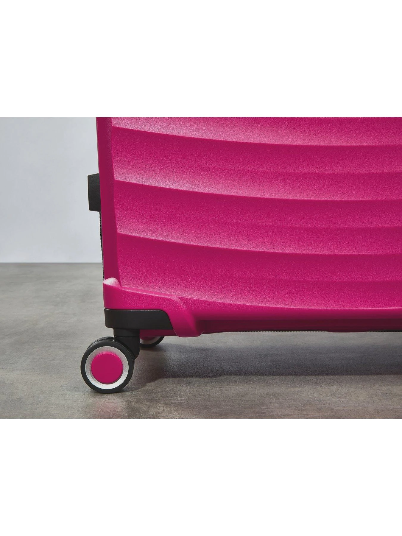 Rock Luggage Sunwave Large 8-Wheel Suitcase - Pink 7 Rock Luggage Sunwave Large 8-Wheel Suitcase - Pink - Image 5